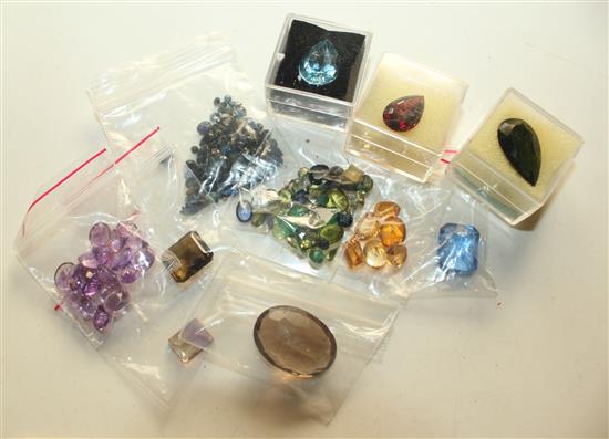 Collection of mixed loose gem stones